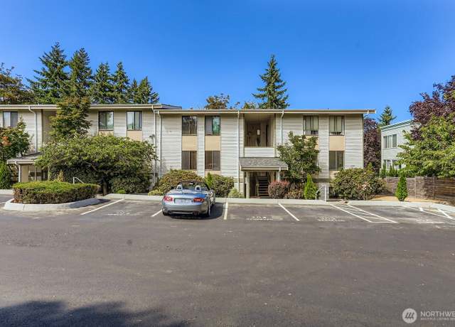 Property at 830 Kirkland Way #204, Kirkland, WA 98033, 2 beds, 1.5 baths