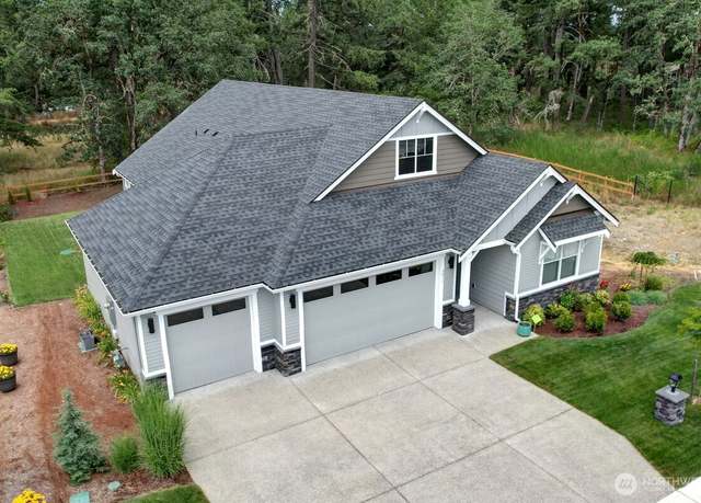 Property at 2011 142nd Street Ct S, Spanaway, WA 98387, 3 beds, 2 baths