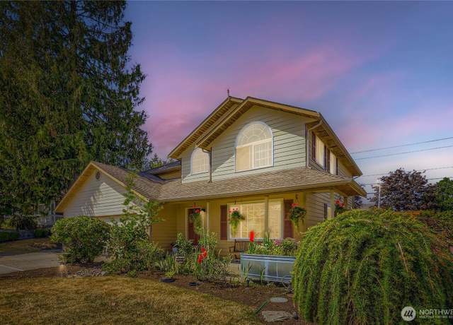 Property at 11305 31st Pl NE, Lake Stevens, WA 98258, 5 beds, 2.5 baths