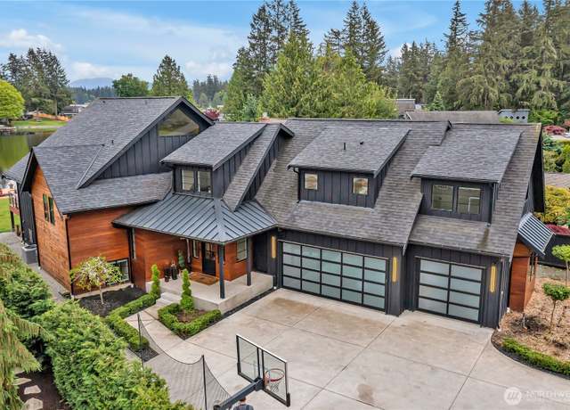 Property at 29108 218th Pl SE, Black Diamond, WA 98010, 5 beds, 3.5 baths