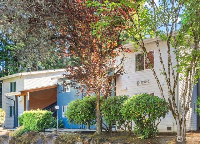 Property at 12616 NE 119th St Unit D7, Kirkland, WA 98034, 2 beds, 1 bath