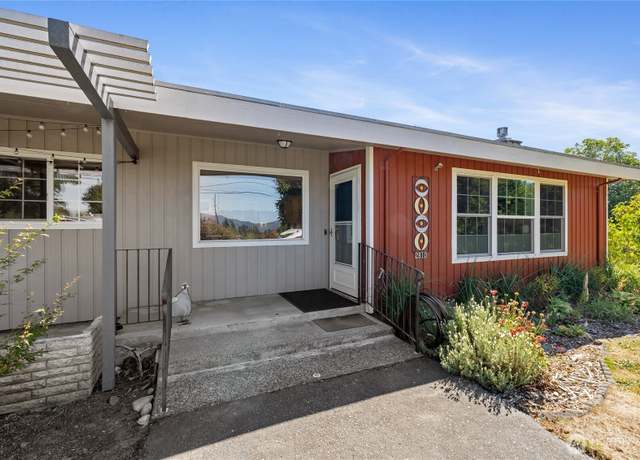 Property at 2810 Rickey Rd NE, Bremerton, WA 98310, 3 beds, 2 baths