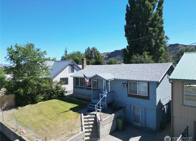 Property at 114 Coulee Blvd, Electric City, WA 99123, 2 beds, 1 bath