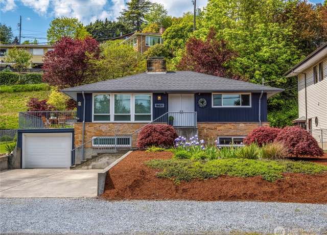 Property at 16631 Sylvester Rd SW, Burien, WA 98166, 4 beds, 2 baths
