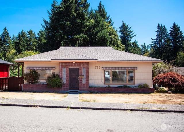 Property at 715 Harrison Ave, Port Orchard, WA 98366, 3 beds, 1 bath