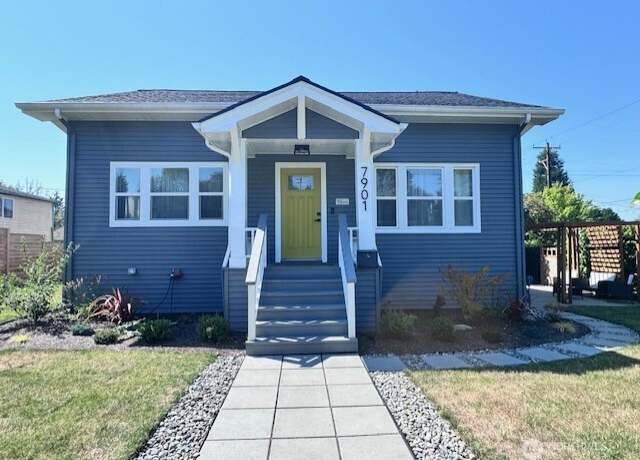 Property at 7901 16th Ave SW, Seattle, WA 98106, 5 beds, 3 baths