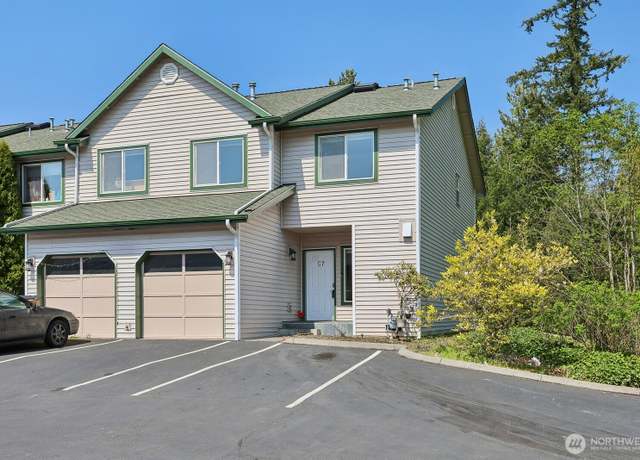 Property at 15815 Admiralty Way Unit C7, Lynnwood, WA 98087, 3 beds, 2.5 baths