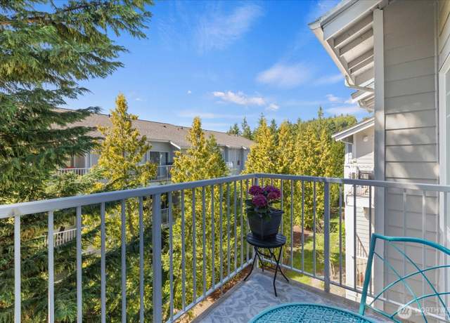 Property at 15150 140th Way SE Unit N302, Renton, WA 98058, 1 bed, 1 bath