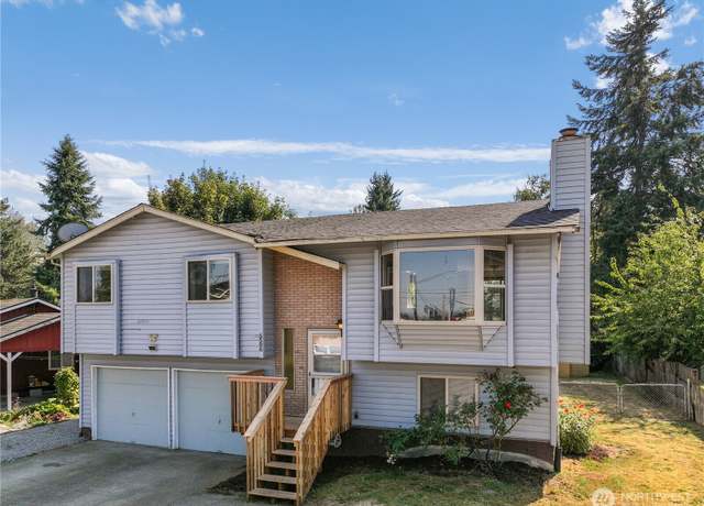 Property at 5506 107th Pl NE, Marysville, WA 98270, 3 beds, 2 baths