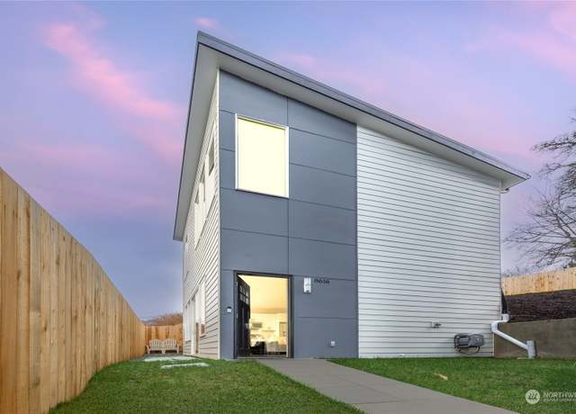 Property at 8616 37th Ave S, Seattle, WA 98118, 2 beds, 1.5 baths