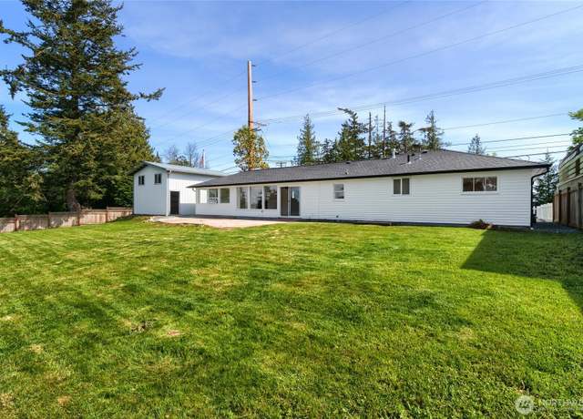 Property at 5310 Sunset Ave, Anacortes, WA 98221, 4 beds, 2 baths