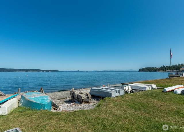 Property at 130 E North Camano Dr N #22, Camano Island, WA 98282, 2 beds, 1.5 baths