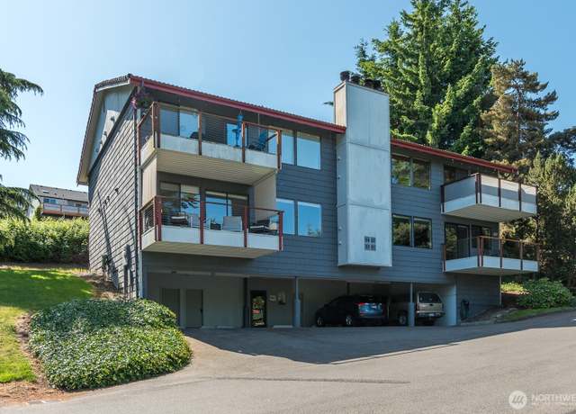 Property at 130 E North Camano Dr #22, Camano Island, WA 98282, 2 beds, 1.5 baths