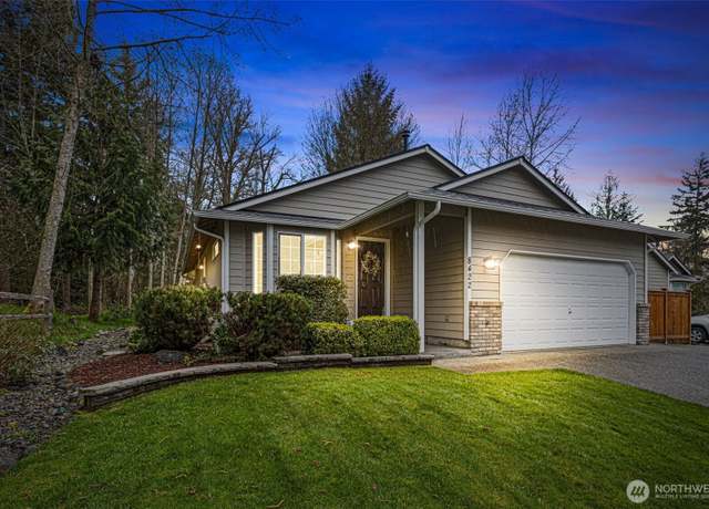 Property at 8422 148th Street Ct E, Puyallup, WA 98375, 3 beds, 2 baths