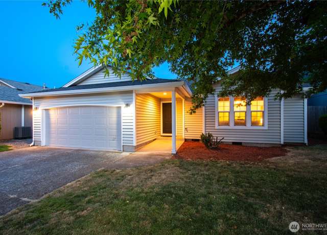Property at 16215 NE 13th St, Vancouver, WA 98684, 3 beds, 2 baths
