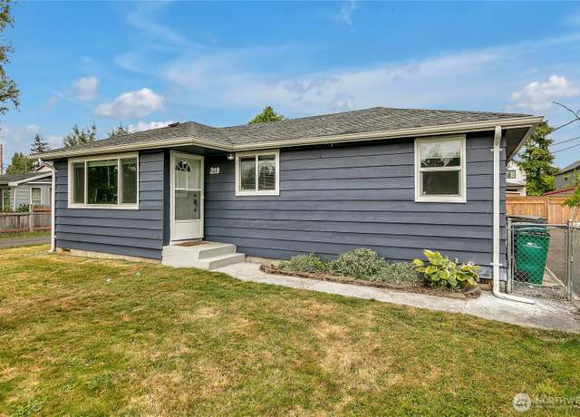 Property at 219 Pacific Ave S, Pacific, WA 98047, 2 beds, 1 bath
