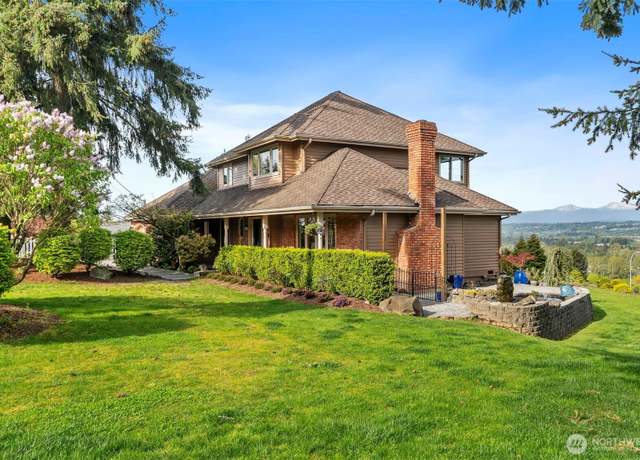 Property at 4631 View Dr, Everett, WA 98203, 4 beds, 2.5 baths