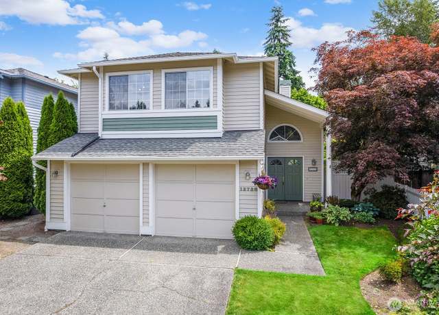Property at 12728 102nd Ave NE, Kirkland, WA 98034, 3 beds, 2.5 baths