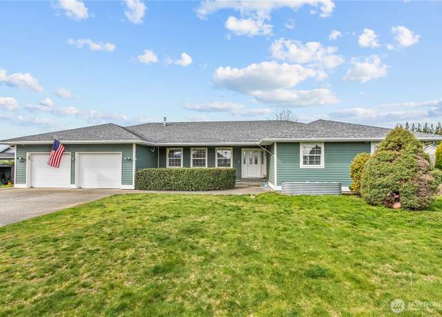 Property at 8865 Northwood Rd, Lynden, WA 98264, 5 beds, 2 baths
