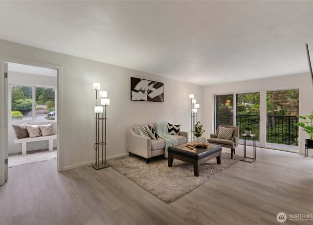 Property at 12700 NE 8th St Unit E-210, Bellevue, WA 98005, 3 beds, 1 bath