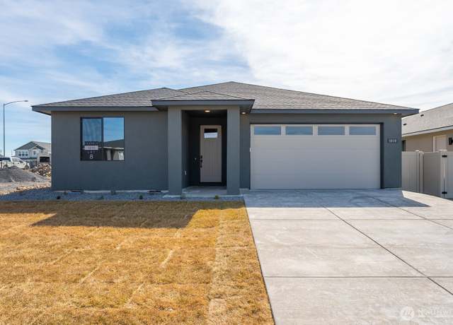 Property at 930 L St NE, Ephrata, WA 98823, 3 beds, 2 baths