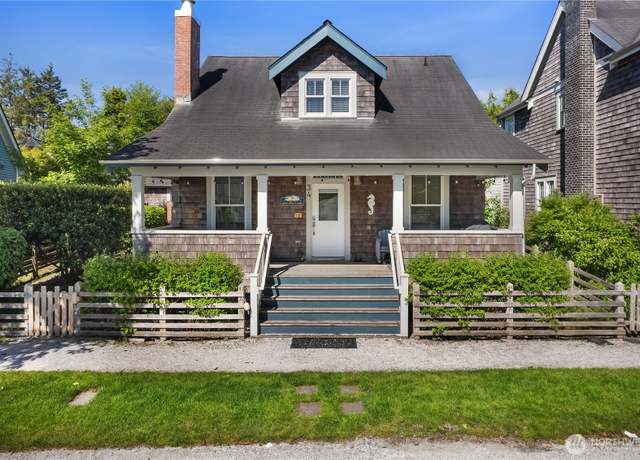 Property at 34 Seastar Ln, Pacific Beach, WA 98571, 3 beds, 2.5 baths