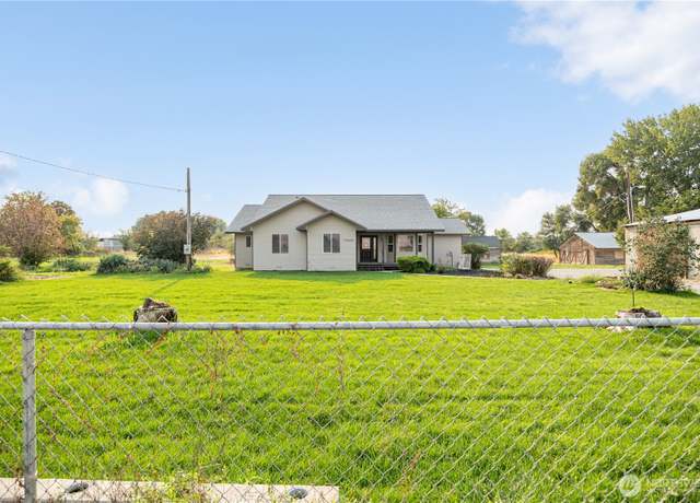 Property at 100608 W Old Inland Empire Hwy, Prosser, WA 99350, 3 beds, 2 baths