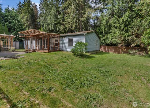 Property at 1350 Holmes Ave SE, Port Orchard, WA 98366, 4 beds, 2 baths