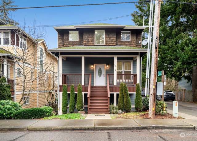 Property at 1421 Union Ave NE, Renton, WA 98059, 4 beds, 2.5 baths