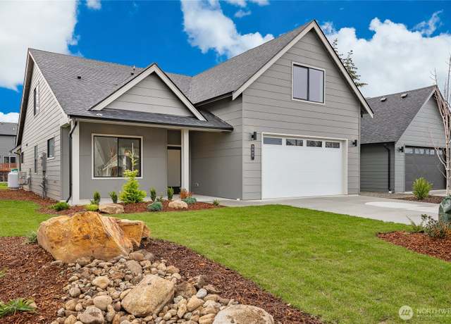 Property at 801 E 5th St, Nooksack, WA 98276, 4 beds, 3 baths