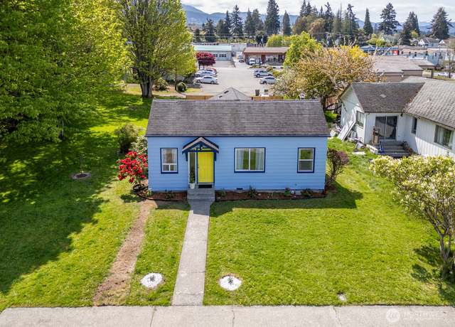 Property at 1414 Georgiana St, Port Angeles, WA 98362, 2 beds, 1 bath