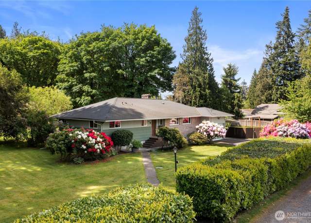 Property at 940 SE 25th St, Auburn, WA 98002, 3 beds, 1.5 baths