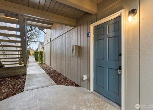 Property at 1700 Lake Park Dr SW #8, Tumwater, WA 98512, 2 beds, 1 bath