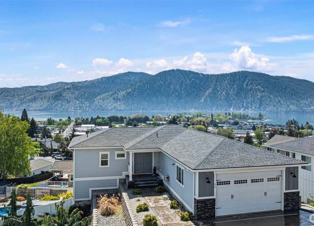 Property at 80 Terrace Dr, Manson, WA 98831, 3 beds, 3.5 baths