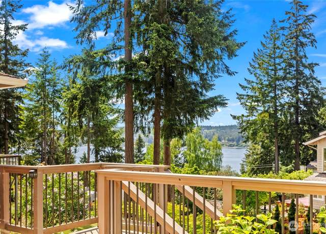 Property at 104 Point Fosdick Cir NW, Gig Harbor, WA 98335, 3 beds, 3 baths