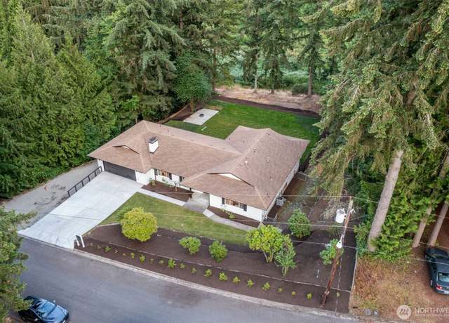 Property at 3835 S 316th St, Auburn, WA 98001, 5 beds, 4.5 baths