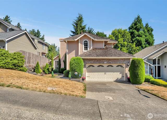Property at 4736 SW 314th Pl, Federal Way, WA 98023, 3 beds, 2.5 baths