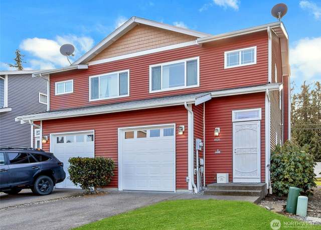 Property at 6528 127th Street Ct E, Puyallup, WA 98373, 2 beds, 2.5 baths