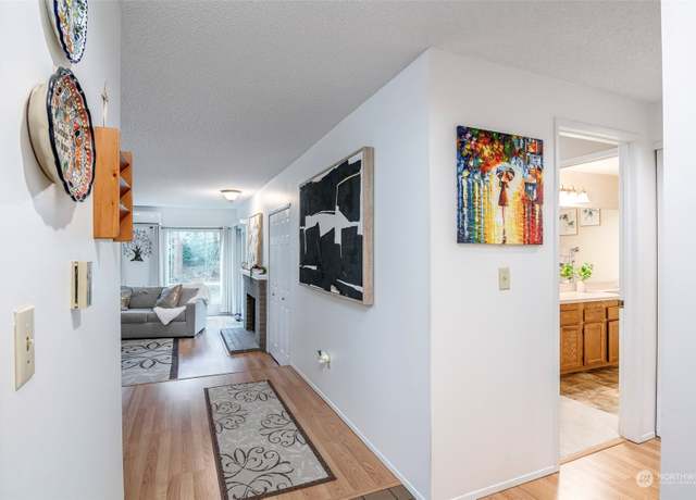 Property at 15141 Sunwood Blvd Unit EE11, Tukwila, WA 98188, 2 beds, 2 baths