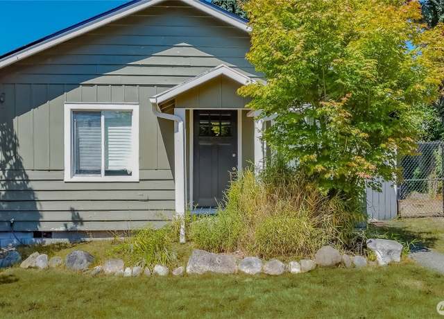 Property at 213 S 70th St, Tacoma, WA 98408, 2 beds, 1 bath