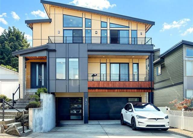 Property at 1025 N 36th St, Renton, WA 98056, 5 beds, 3.5 baths