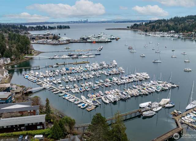 Property at 141 Parfitt Way SW Unit M-40, Bainbridge Island, WA 98110