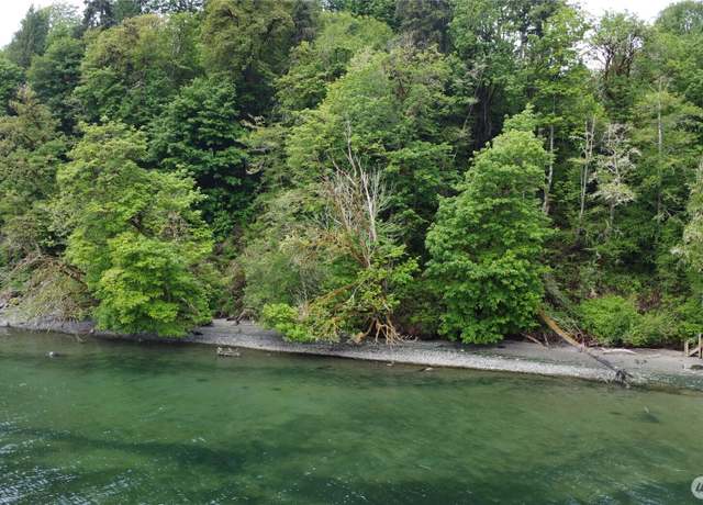 Property at 9030 SE Fragaria Rd, Olalla, WA 98359