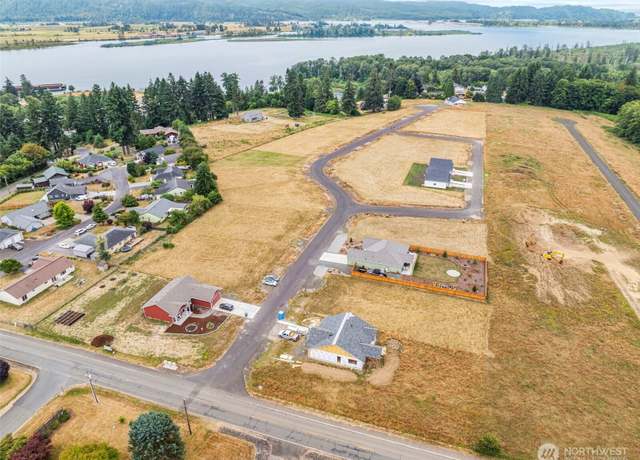Property at 3 Anchor Way #13, Cathlamet, WA 98612