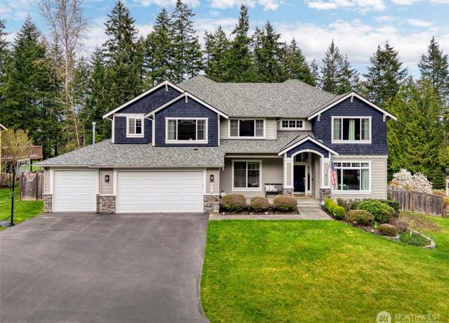 Property at 8016 Wenatchee Pl NW, Silverdale, WA 98383, 4 beds, 3 baths