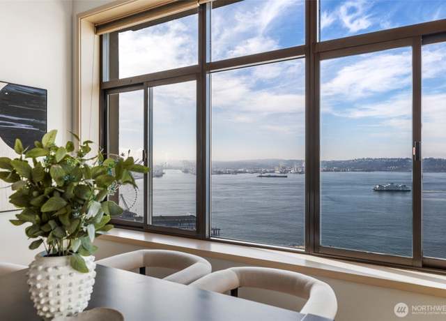 Property at 2021 1st Ave Unit G20, Seattle, WA 98121, 2 beds, 2.5 baths