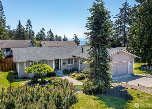 Property at 4503 Bryce Dr, Anacortes, WA 98221, 3 beds, 2 baths