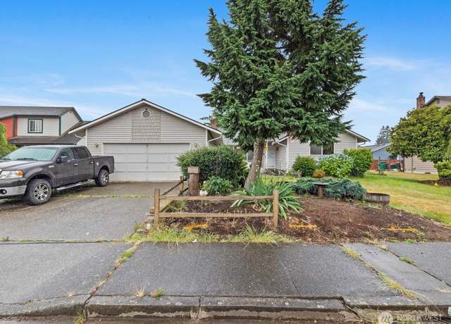 Property at 5008 138th St NE, Marysville, WA 98271, 3 beds, 2 baths