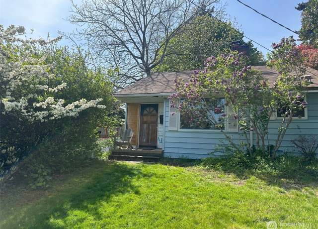 Property at 9021 12th Ave SW, Seattle, WA 98106, 4 beds, 1 bath