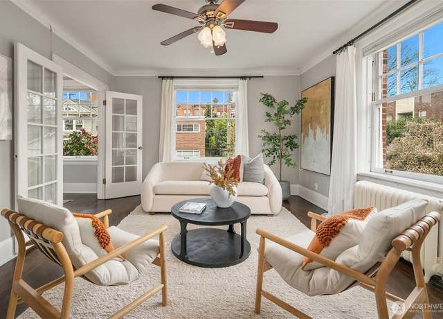 Property at 321 Boylston Ave E #302, Seattle, WA 98102, 1 bed, 1 bath